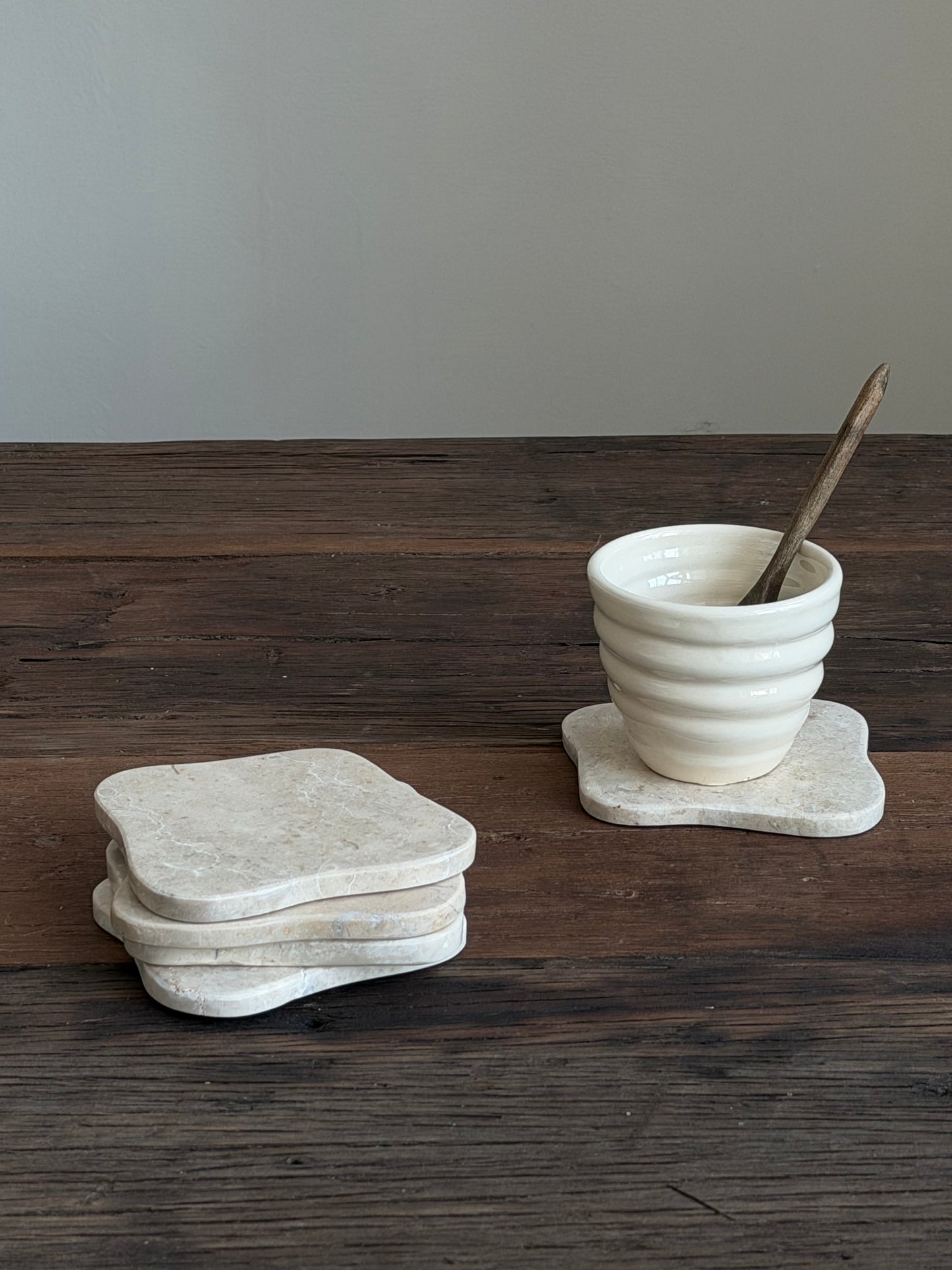 Marmeren onderzetter beige