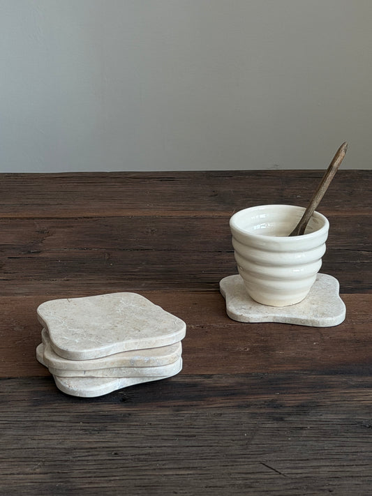 Marmeren onderzetter beige