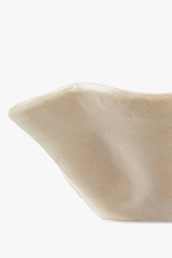 Organisch gevormde keramieken beige schaal