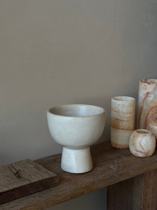 Tadelakt schaal op poot