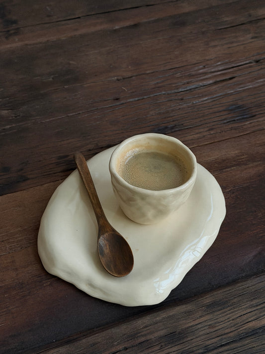 Aesthetic bord beige