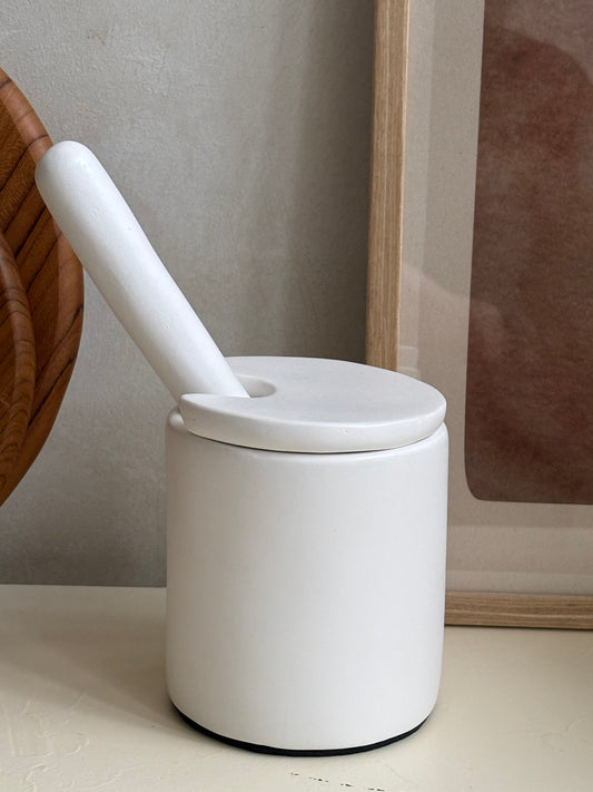 Keramieken voorraadpot