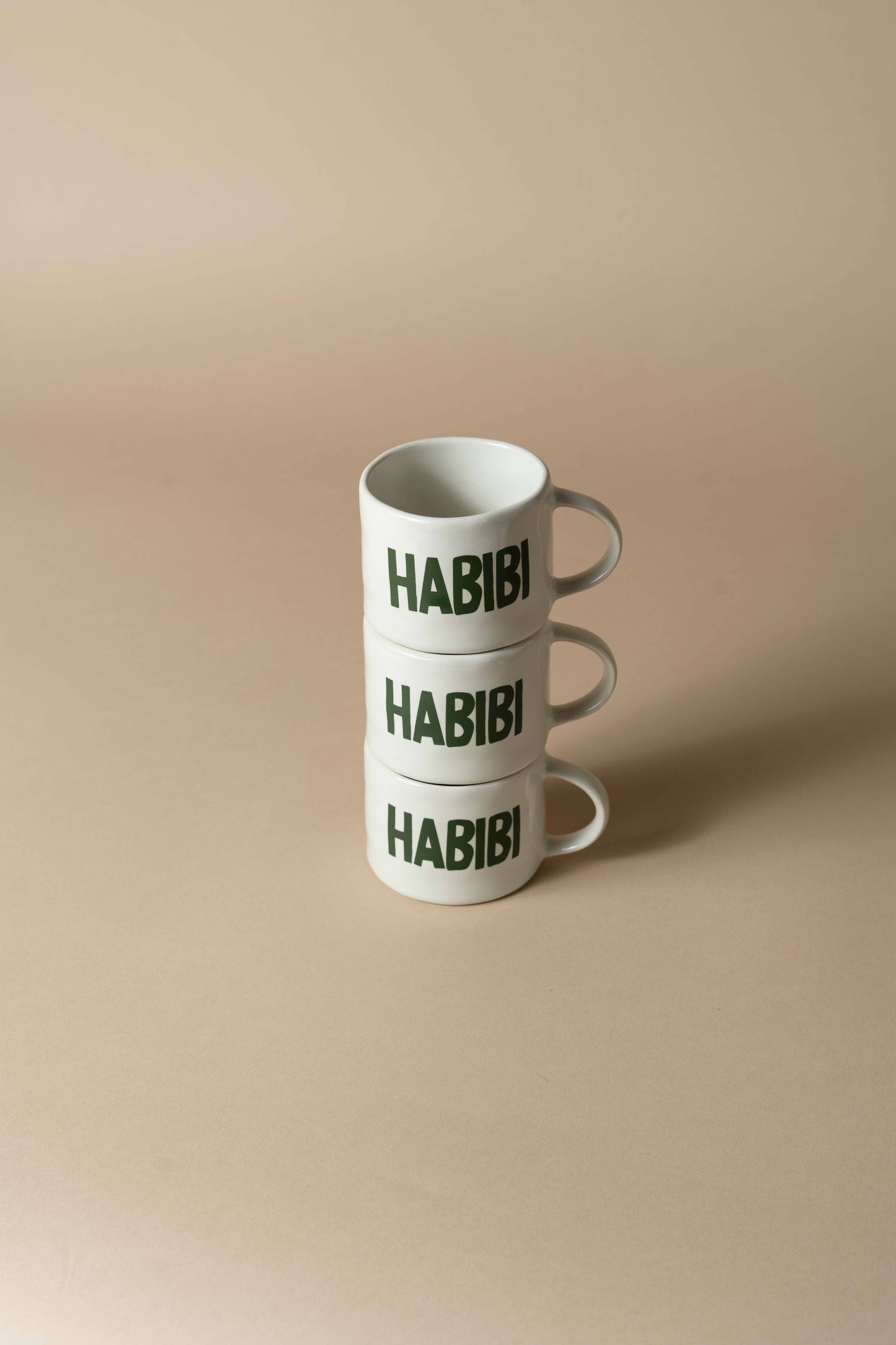 Habibi mok met oor