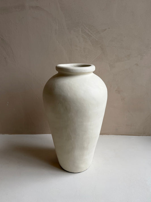 MAYE — crèmekleurige vloervaas