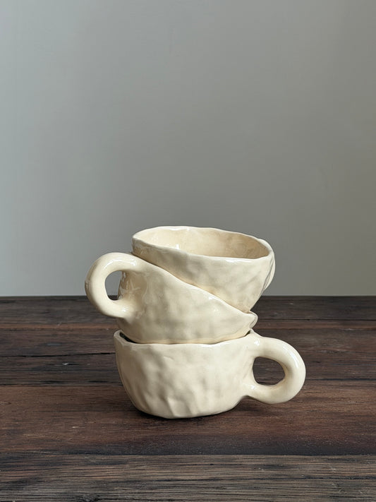 Aesthetic mok met oor beige