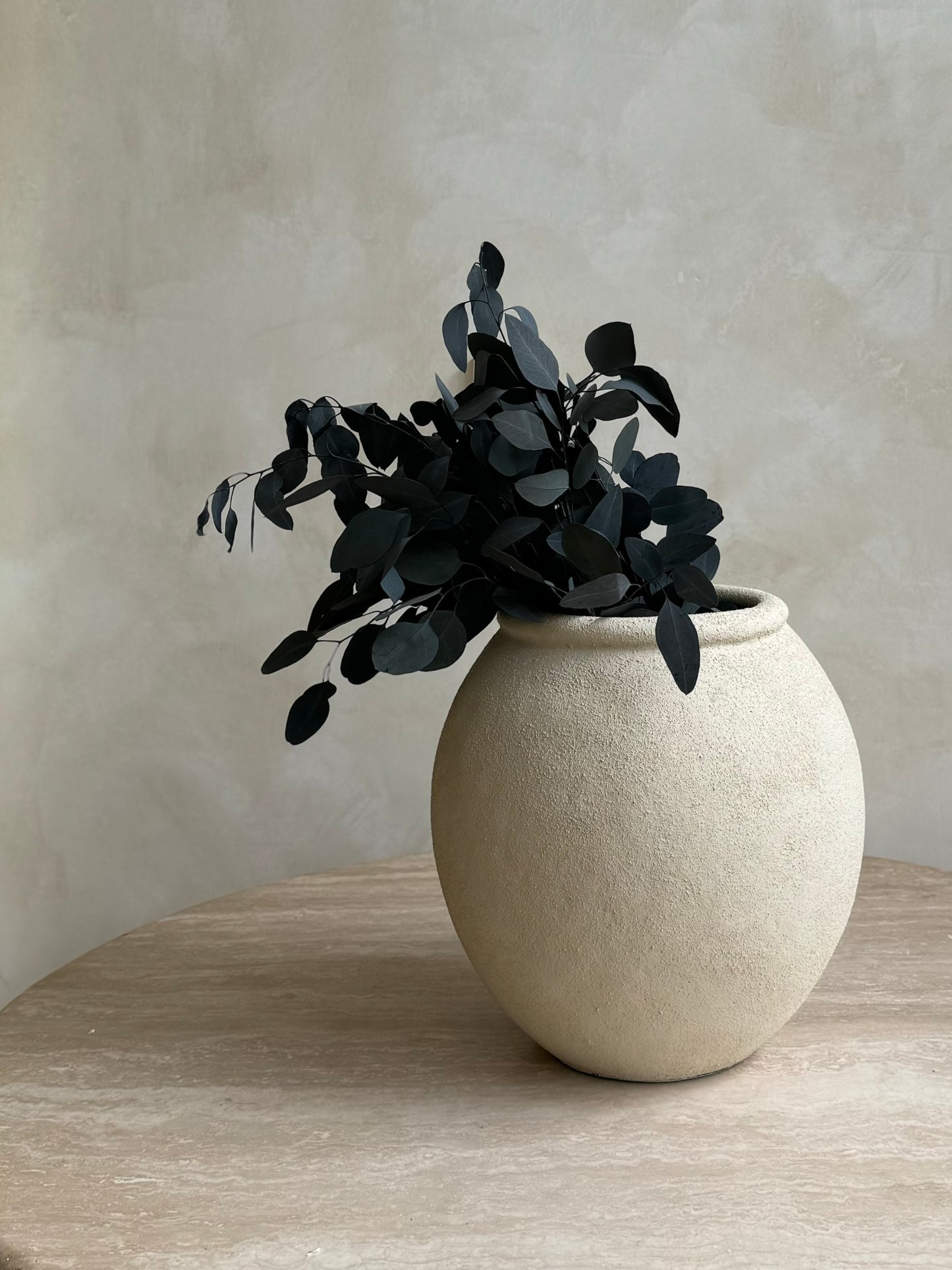 IVORY — beige vaas met structuur