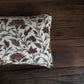 Thea - bruine print kussenhoes