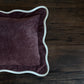 Chloe - plum kussenhoes met golvende rand