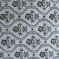 Chloe Sage - print kussenhoes met geschulpte rand
