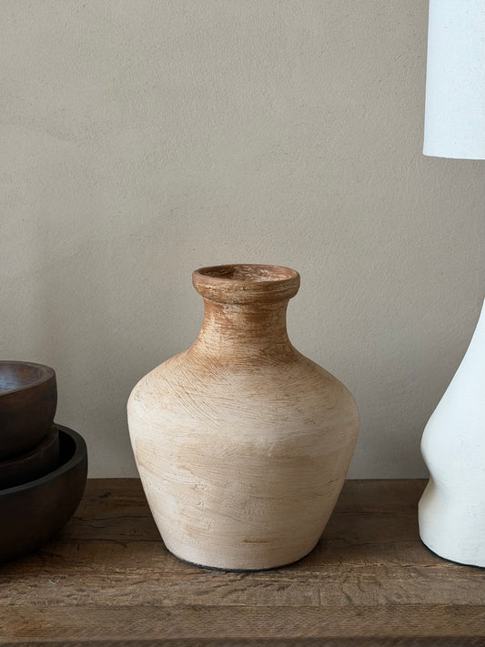 SOLA — lichtbruine vaas aardewerk