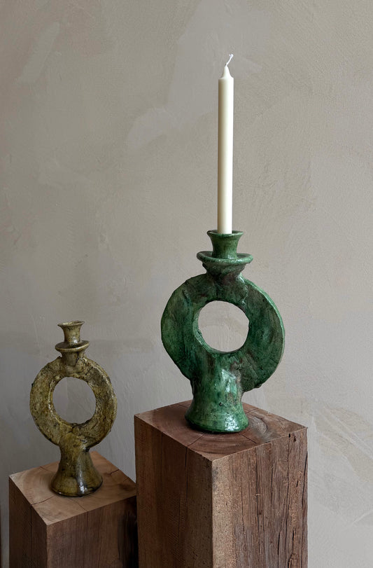 Turquoisegroene kandelaar op poot — tamegroute