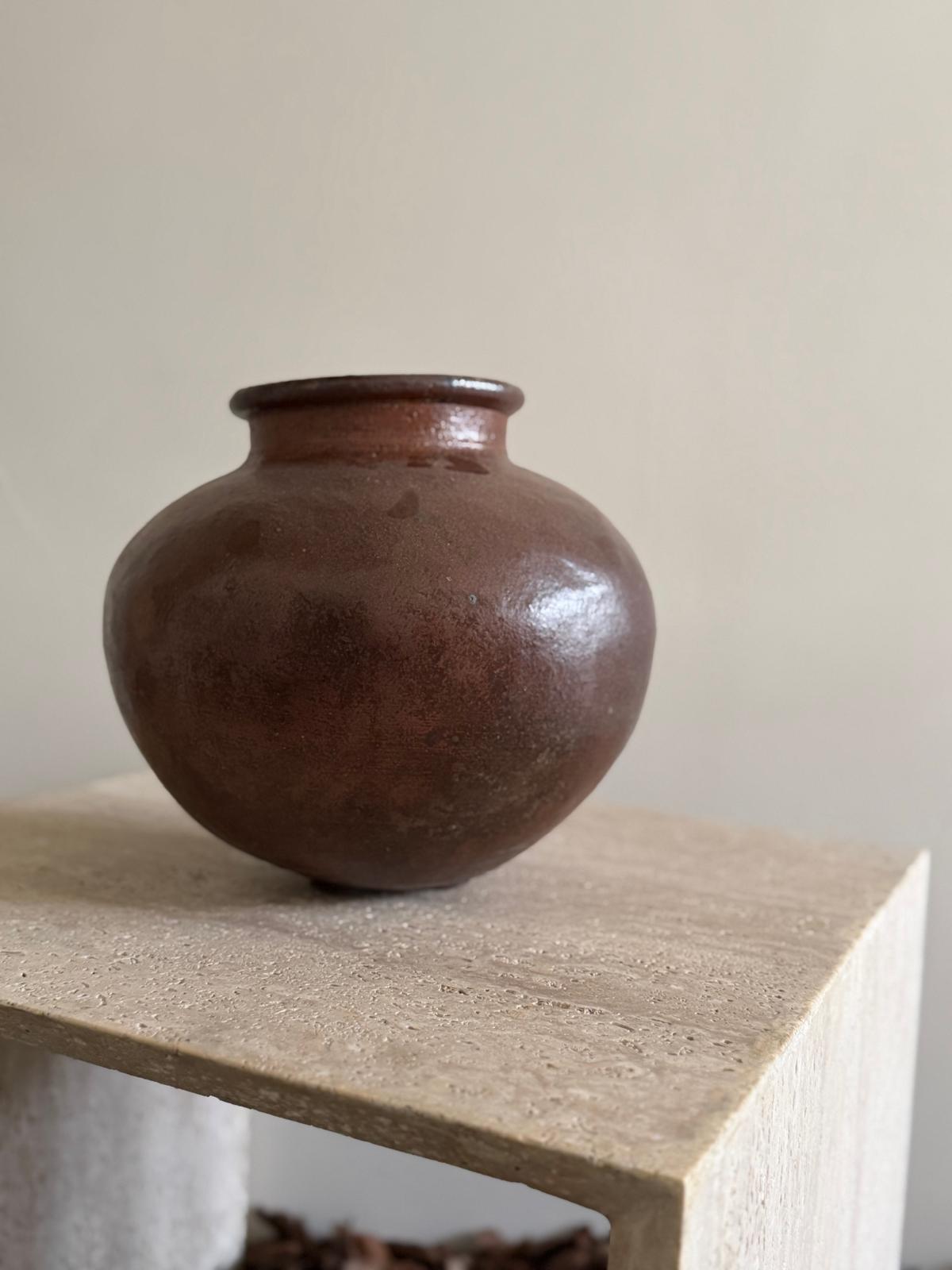 Tama Brown Vaasje