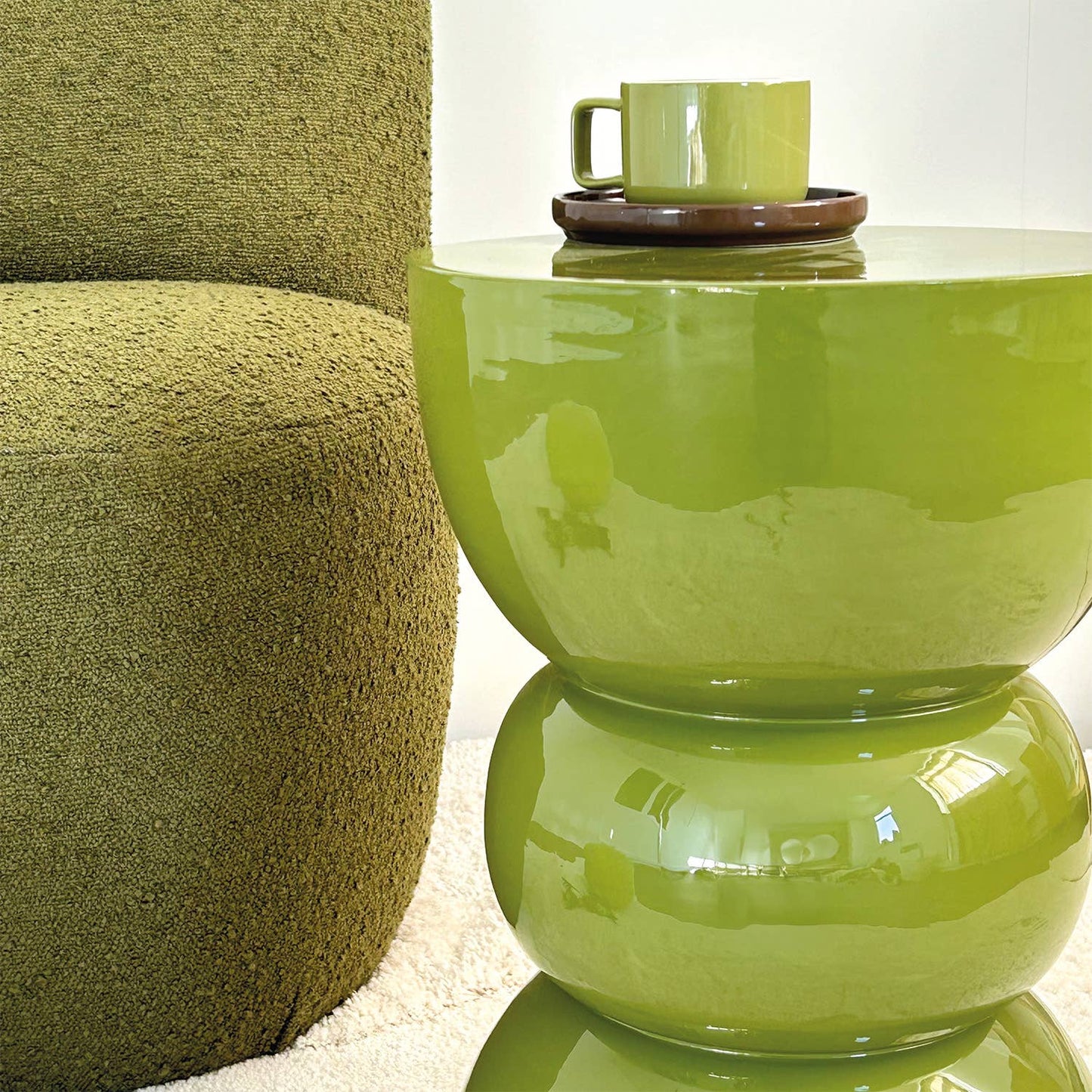Khaki chic kopje met bijpassend bruin schoteltje D12 H7,5 cm